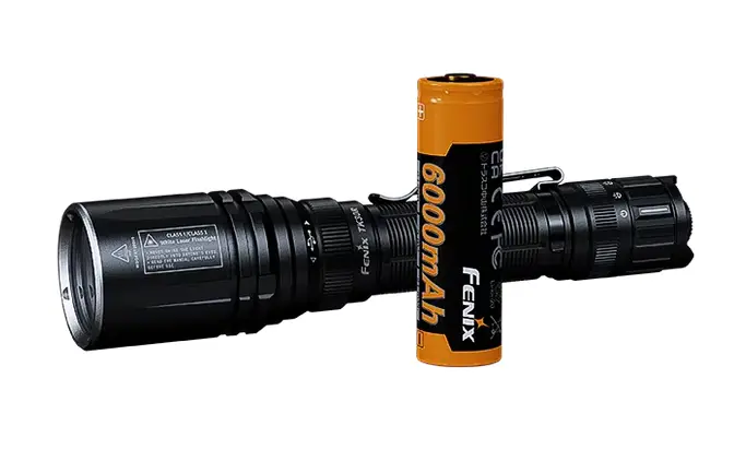 Screenshot 2025-11-07 at 08-41-29 Fenix TK30R lampe de poche LEP 1500m de portée.webp