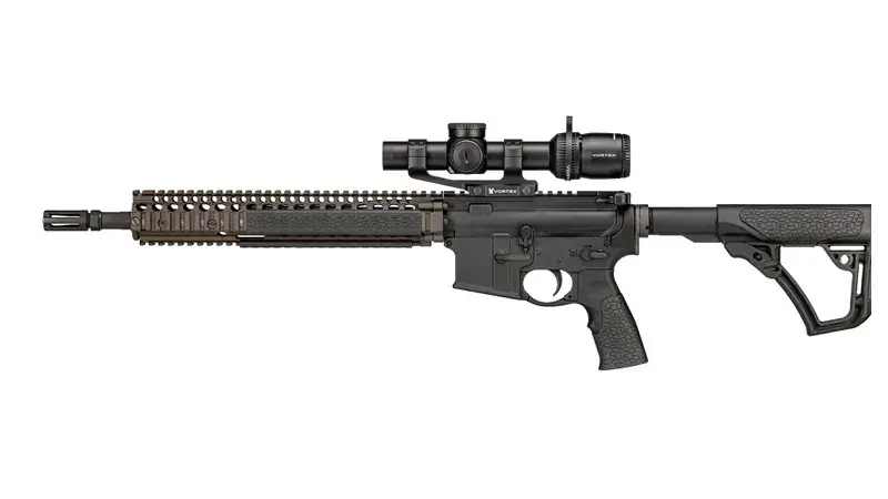 vtx_rfl_strikeeagle_1-10x24_cap_throwlever_mp_w_1.webp
