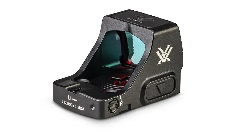 vtx_rd_defenderccw_br_w_4.webp