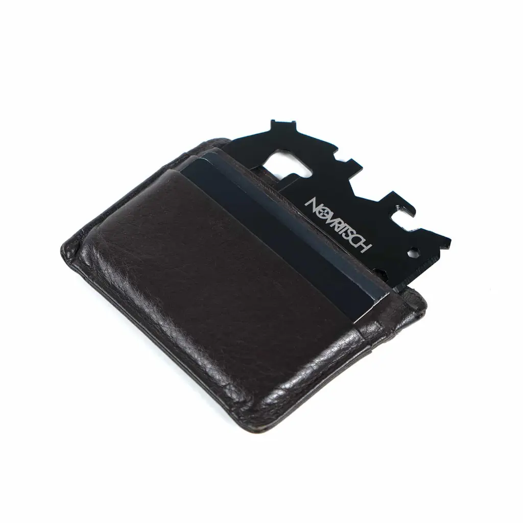 Multitool_Wallet.webp