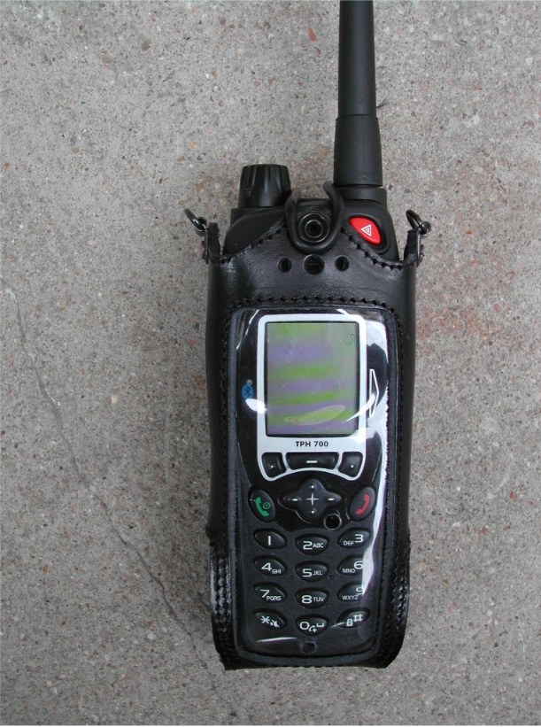 Porte radio cuir avec pivoclip Tph 700