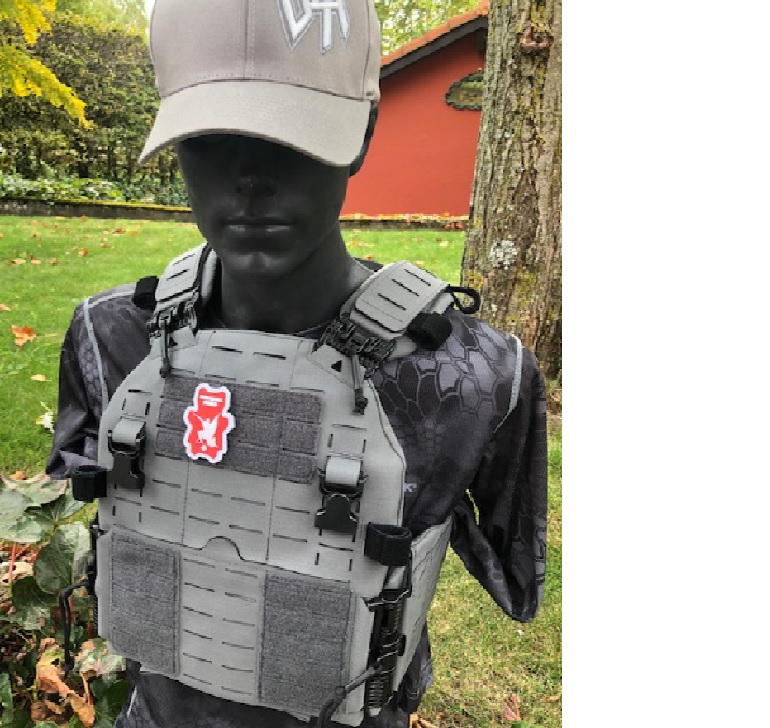 Ush Lorika velcro closure - Shoulders with Roc Buckles - with "C"clip Flap Black