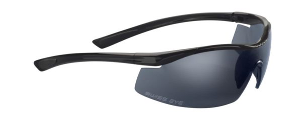 Lunette F-18