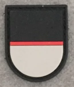 Badge FR "The Thin Red Line Switzerland"